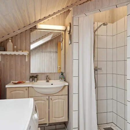 Feriehus Pet Friendly In Løgstør With Wifi